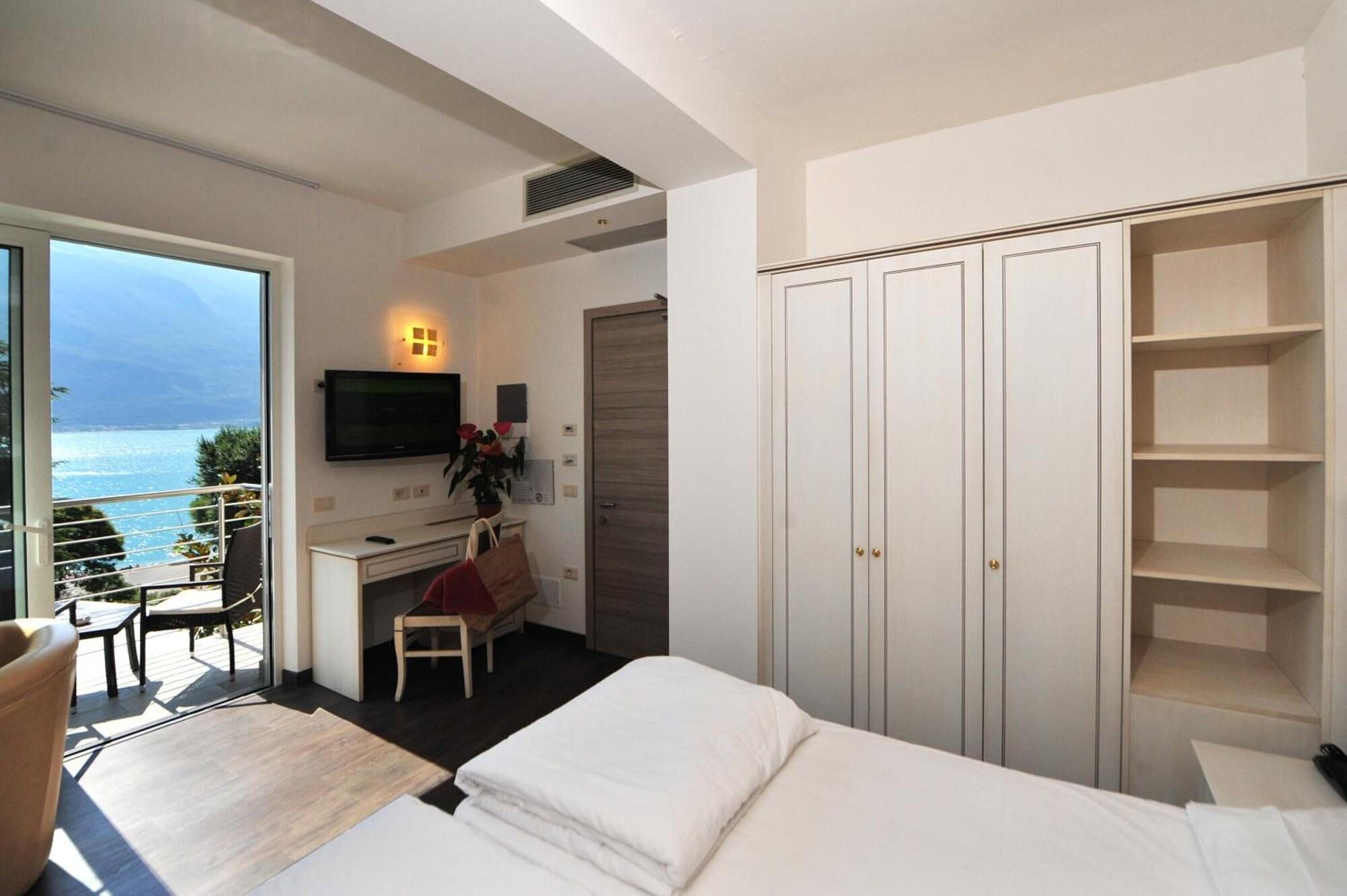 Hotel Sogno Del Benaco Limone sul Garda Bagian luar foto