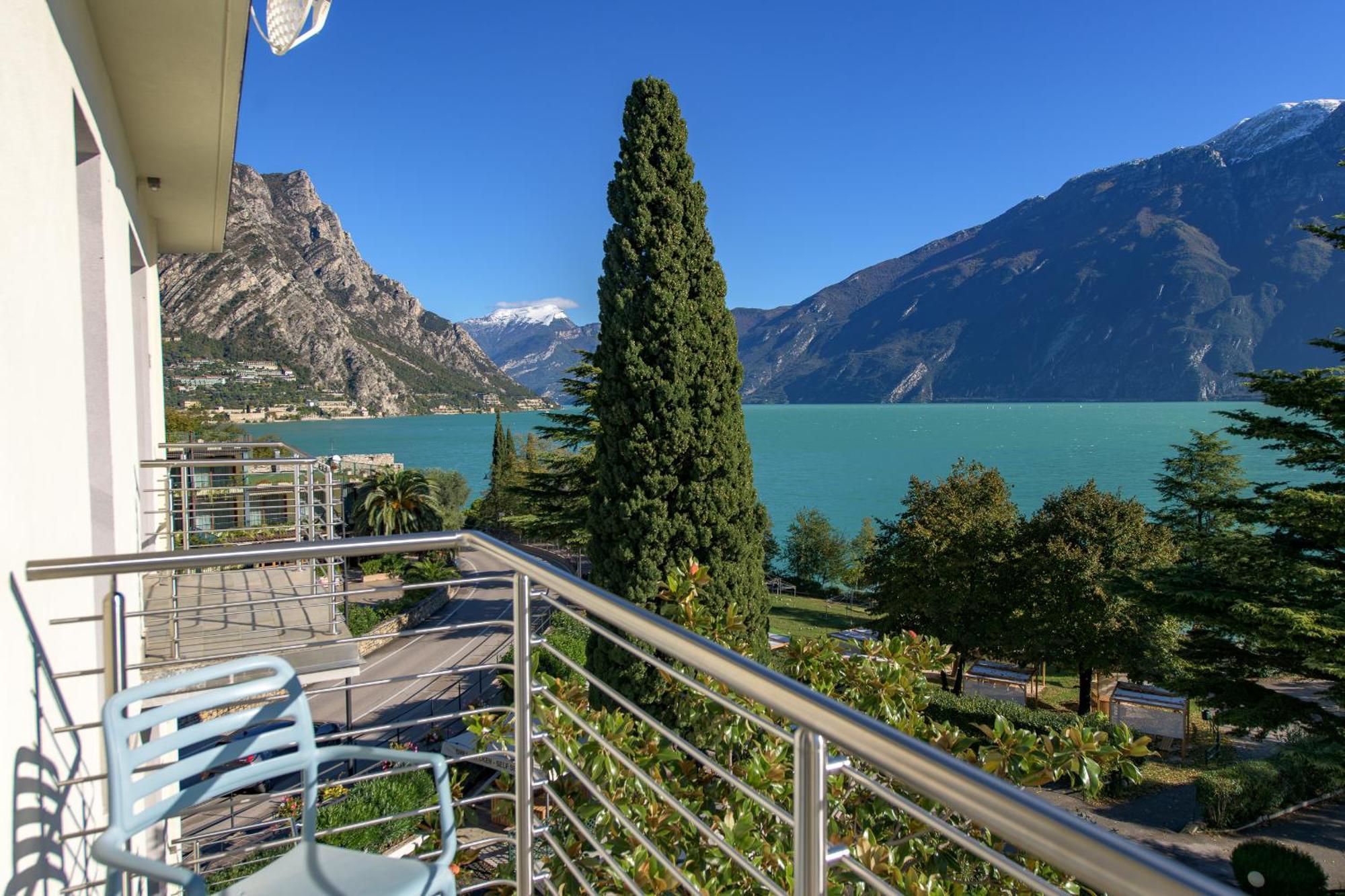 Hotel Sogno Del Benaco Limone sul Garda Bagian luar foto