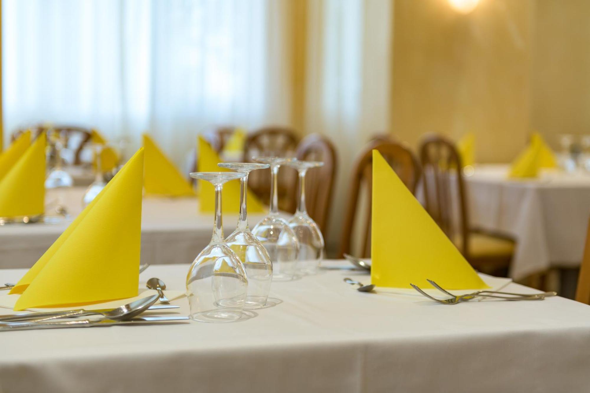 Hotel Sogno Del Benaco Limone sul Garda Bagian luar foto