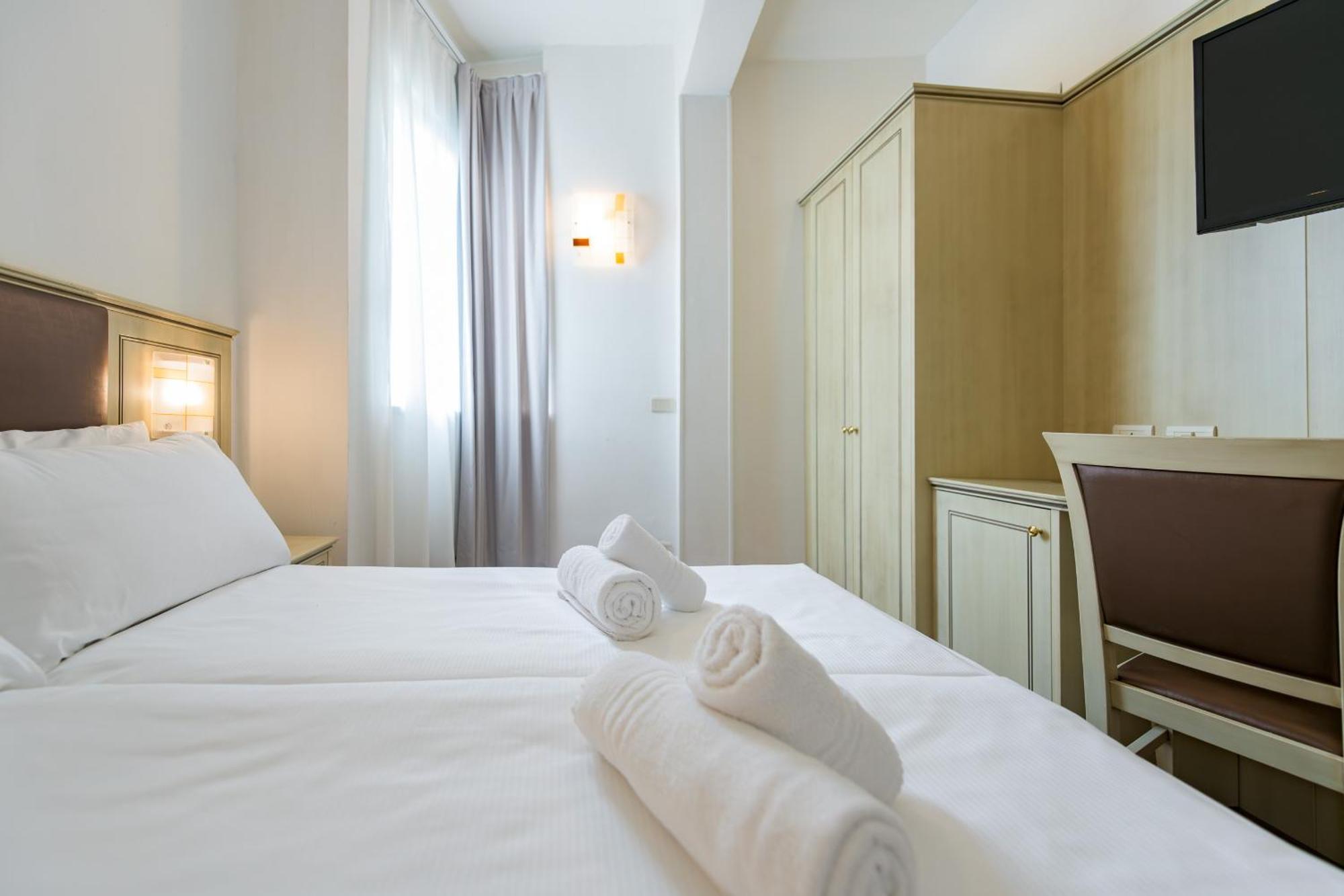 Hotel Sogno Del Benaco Limone sul Garda Ruang foto