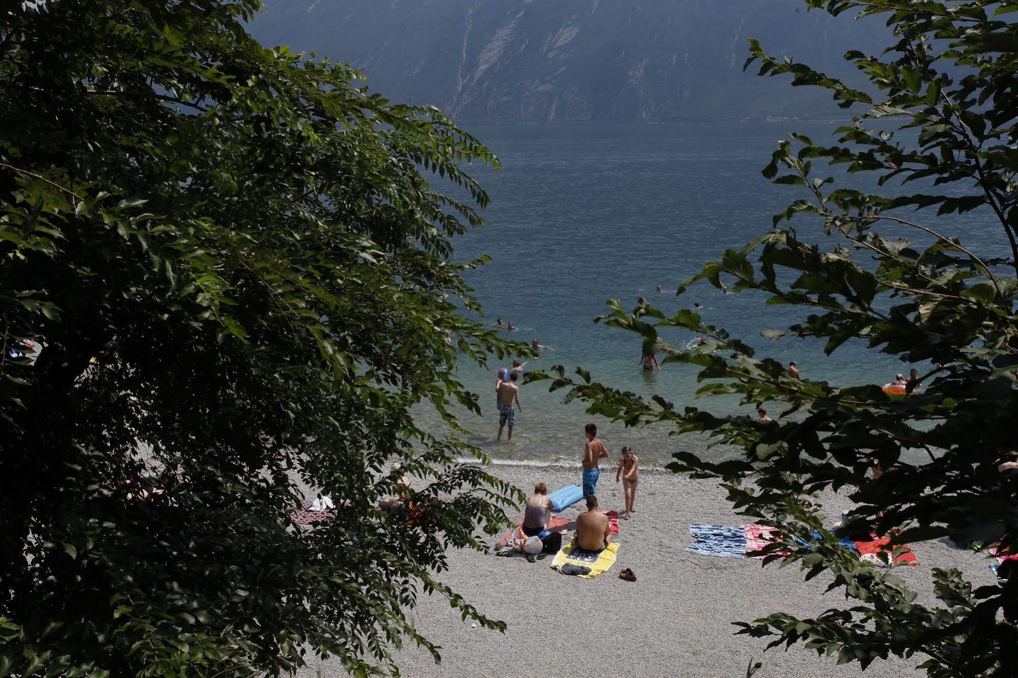 Hotel Sogno Del Benaco Limone sul Garda Bagian luar foto